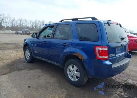 2008 Ford Escape Xlt z USA, uszkodzony, nr VIN 1FMCU03148KD00559